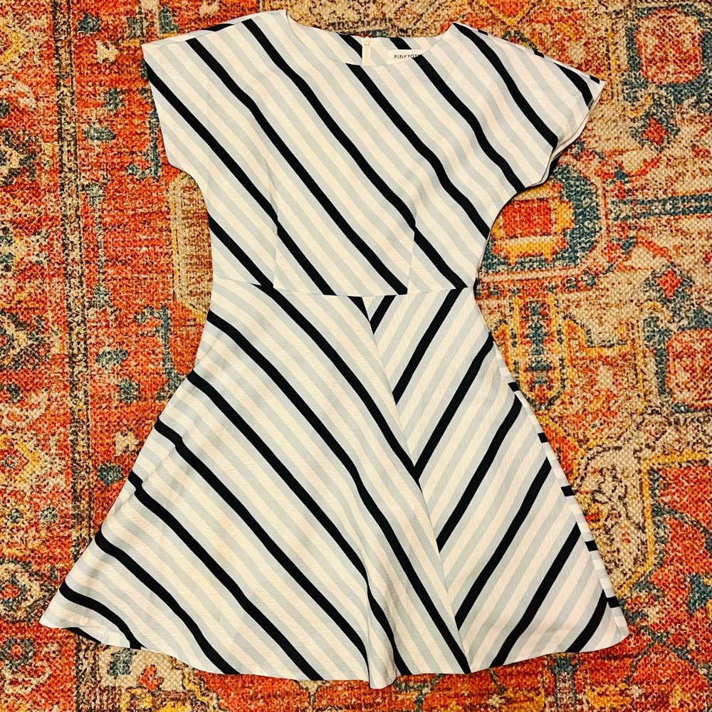 Pinkyotto Perfect Flattering Staple Dress - Blue and white